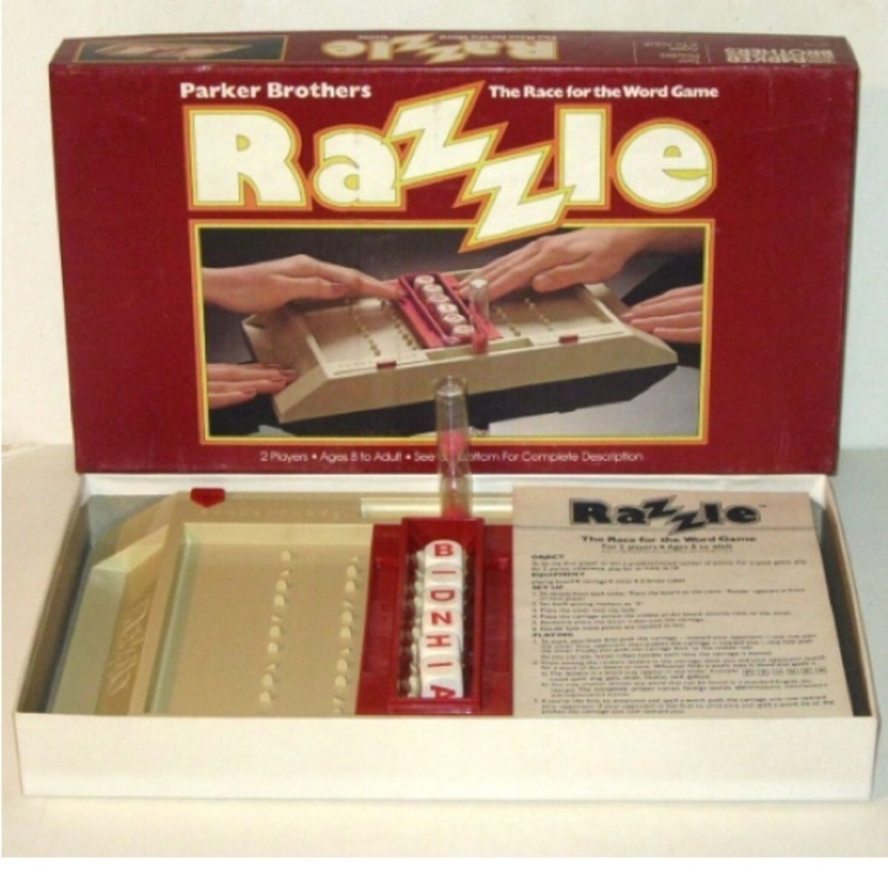 Vintage 1981 Parker Brothers RAZZLE Word Game COMPLETE in Original Box!